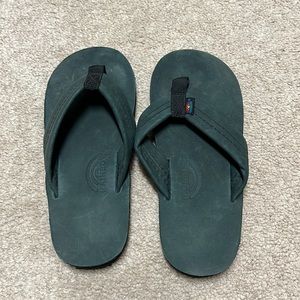 Rainbow Girls Flip Flops Leather Like New!! Size 11/12